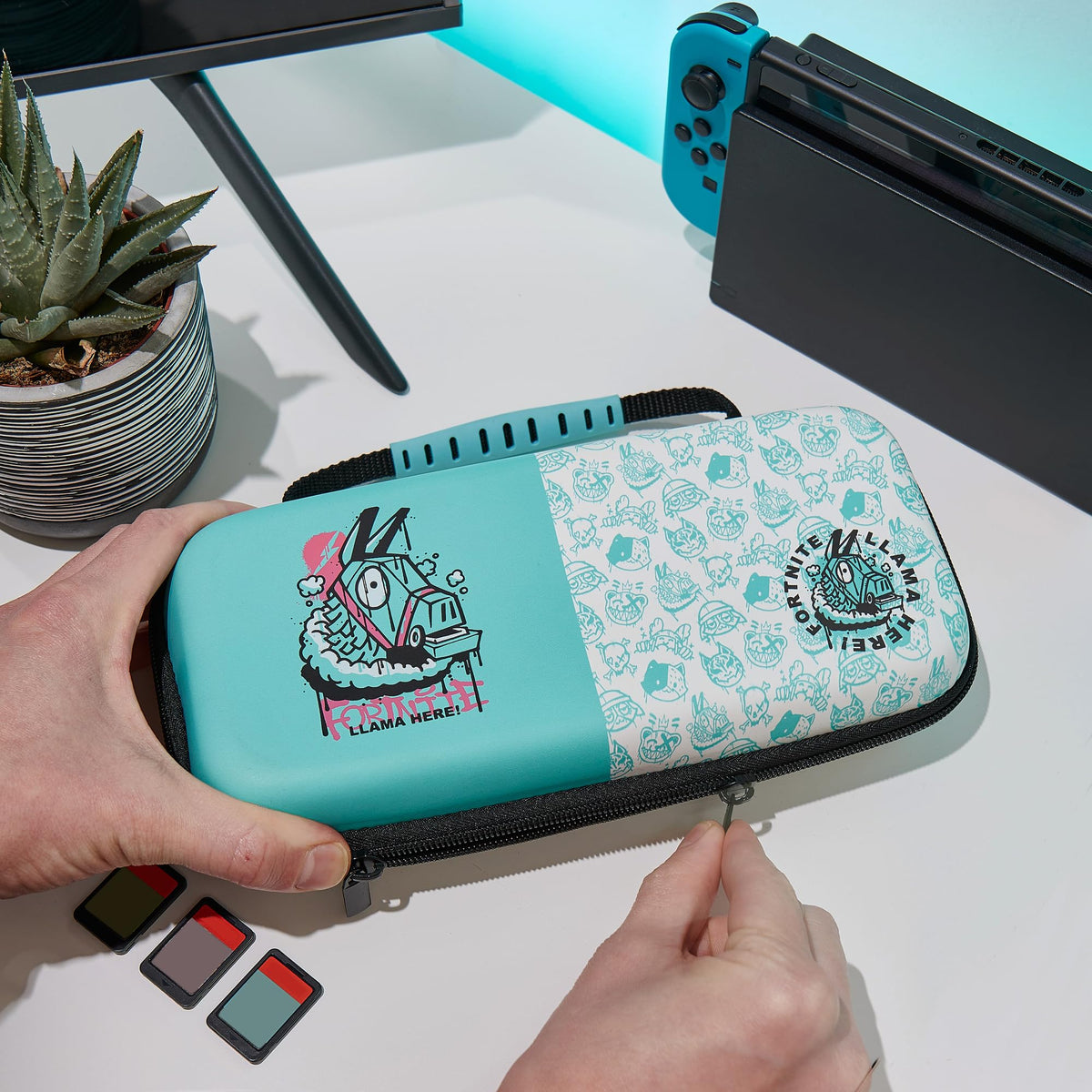 Hard Shell Travel Case for Nintendo Switch and OLED Model Q1724